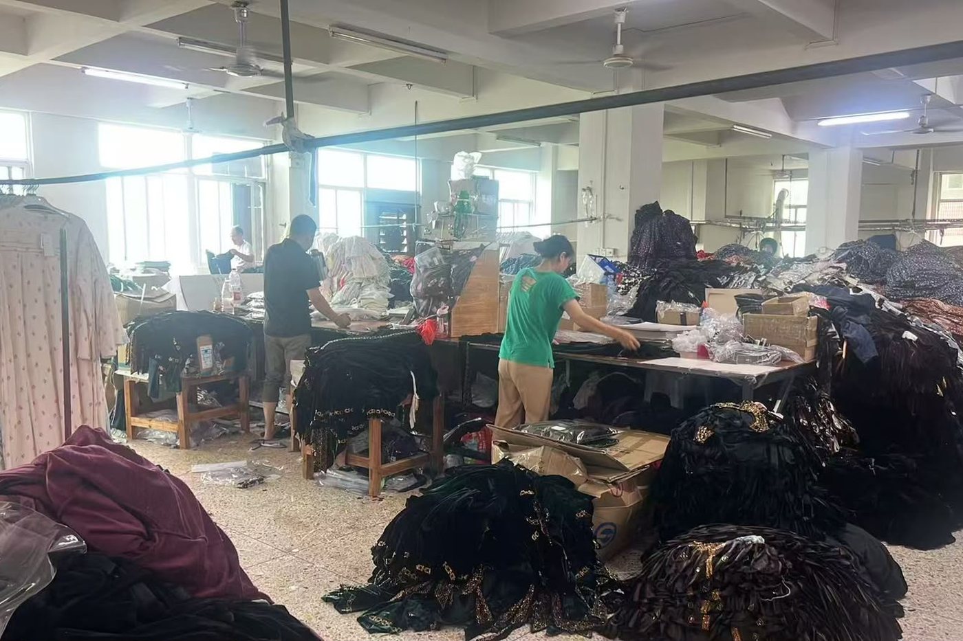Finishing and packing floor at Puning Hesheng Garment