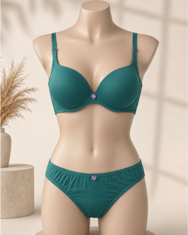 Push-up bra sets manufactured by Puning Hesheng Garment Co., Ltd