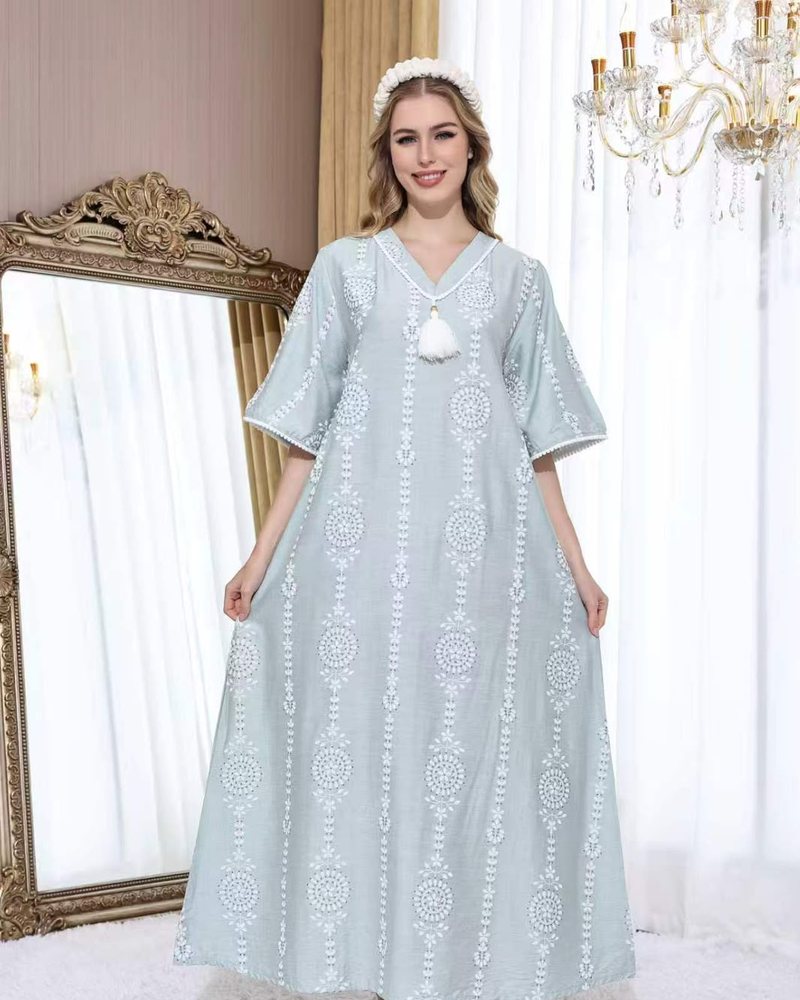 Embroidered house dress manufactured by Puning Hesheng Garment Co., Ltd