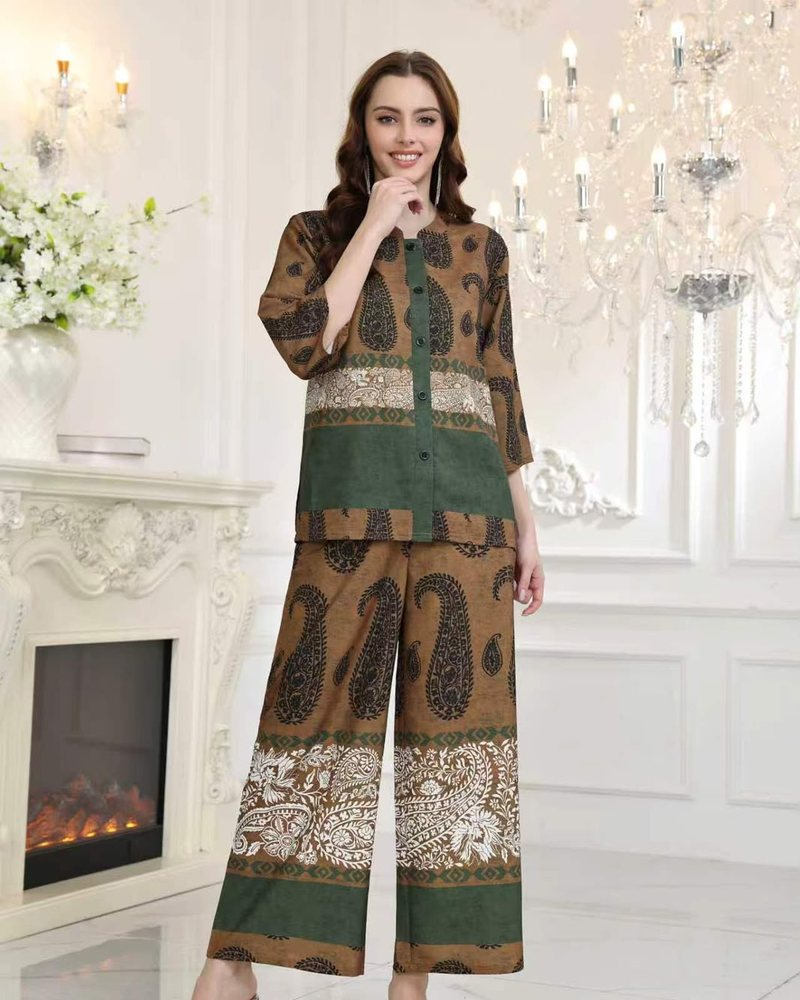 Printed two-piece loungewear co-ord set